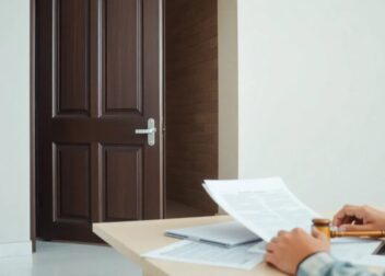 Abogados en Asesor.Legal | Asesoría legal para Copsesa: reclamación por vicios en la puerta de acceso al garaje (fallos de seguridad) Abogados en Asesor.Legal copsesa reclamacion por vicios en la puerta de acceso al garaje fallos de seguridad