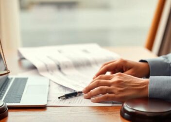 Abogados en Asesor.Legal | Asesoría legal para Indemnización por daños y desperfectos reclamables a AQ Acentor según la ley Abogados en Asesor.Legal indemnizacion por danos y desperfectos reclamables a aq acentor segun la ley