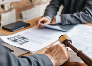 Abogados en Asesor.Legal | Asesoría legal para Indemnizaciones que pueden obtenerse contra Avintia inmobiliaria por daños constructivos Abogados en Asesor.Legal indemnizaciones que pueden obtenerse contra avintia inmobiliaria por danos constructivos