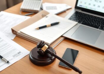 Abogados en Asesor.Legal abogados de oficio como funciona la justicia gratuita y cuando solicitar un abogado designado