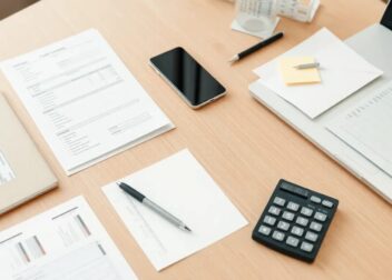 Abogados en Asesor.Legal | Asesoría legal para Cómo decidir entre negociar y buscar una salida legal (criterios reales) Abogados en Asesor.Legal como decidir entre negociar y buscar una salida legal criterios reales