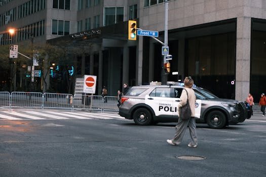 Abogados en Asesor.Legal | Asesoría legal para Derecho penal militar: por qué es imprescindible un abogado en causas graves Abogados en Asesor.Legal derecho penal militar por que es imprescindible un abogado en causas graves 2