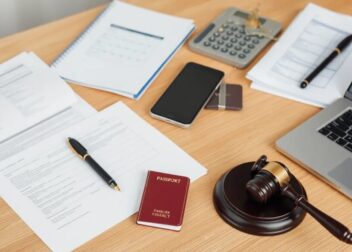 Abogados en Asesor.Legal impago de cuotas comunitarias que hace un abogado y que opciones tiene el vecino deudor