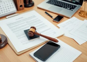 Abogados en Asesor.Legal | Asesoría legal para Inversiones extranjeras: cómo un abogado puede ayudarte con permisos, licencias y estructuras Abogados en Asesor.Legal inversiones extranjeras como un abogado puede ayudarte con permisos licencias y estructuras
