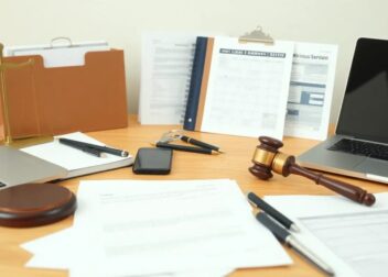 Abogados en Asesor.Legal portuario como te ayuda un abogado en tasas concesiones y licencias de puerto