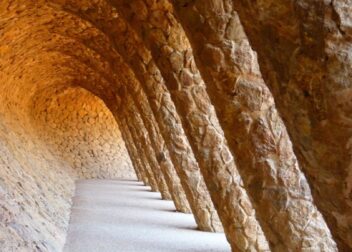 Precio de abogado VTC en Barcelona para transmisión de licencia