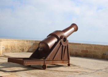 Defensa ante inspección VTC en Melilla con preparación urgente de pruebas