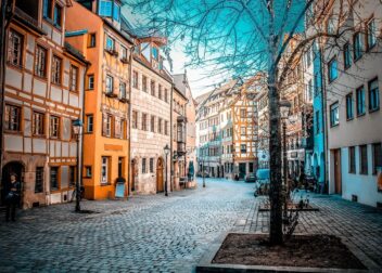 Qué incluye una defensa urgente por alcoholemia y cómo afecta al precio final