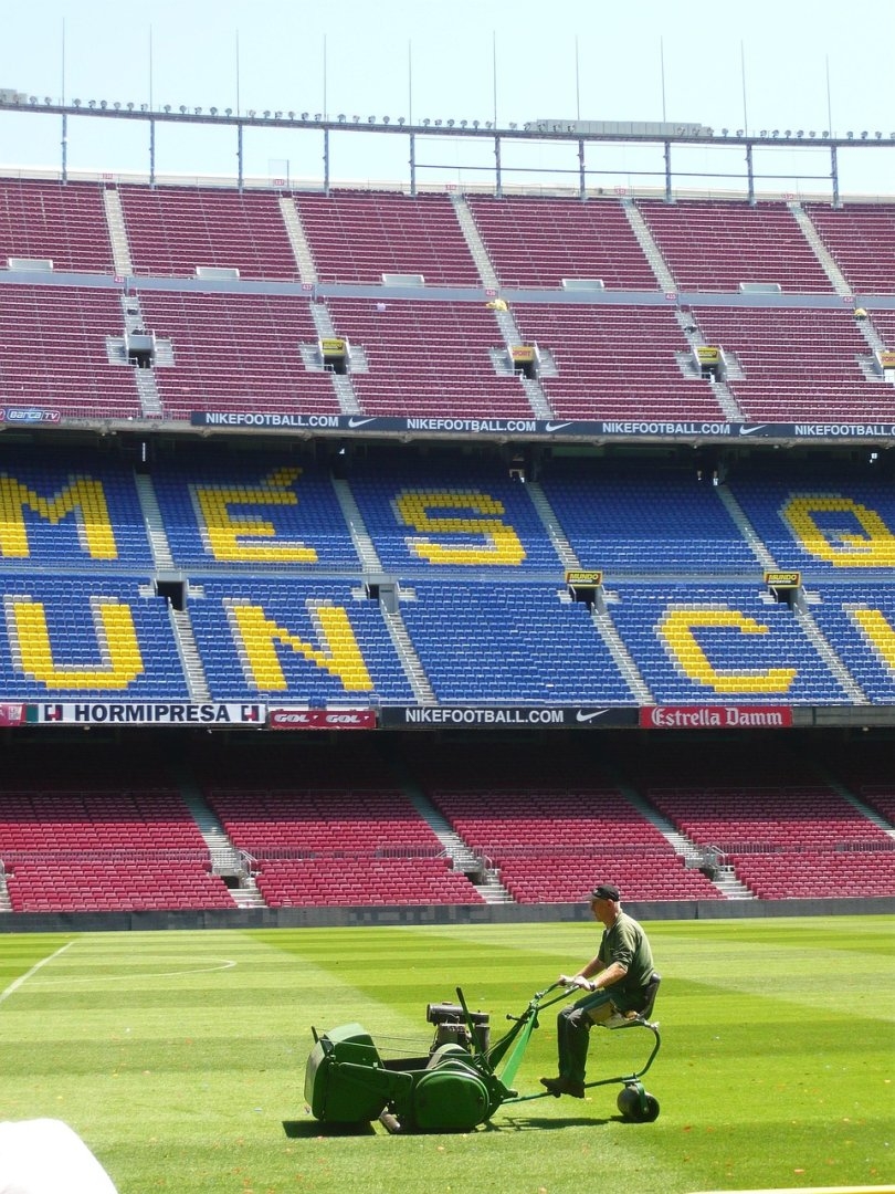 Qué documentos se suelen pedir en Barcelona para regularización 2026 y cómo los prepara un abogado