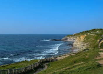 Procedimiento para reclamar facturas de luz y agua a los okupas