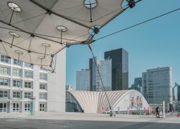 Abogado especialista en Ley de Vivienda para defensa de grandes tenedores