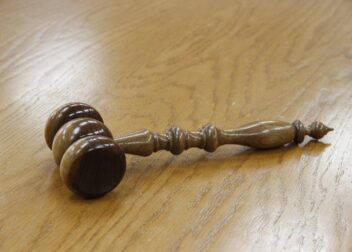 Abogados en Asesor.Legal | Asesoría legal para Asistencia jurídica para evitar la subasta judicial de inmuebles heredados Asistencia jurídica para evitar la subasta judicial de inmuebles heredados