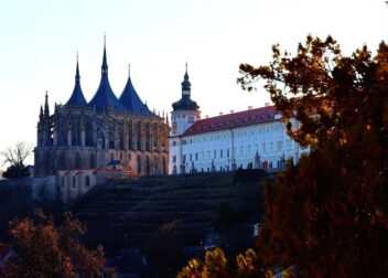 Cómo defender tus horas extraordinarias no pagadas con un abogado laboral