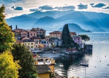 Cómo elegir abogado para reclamar fijeza como interino en España