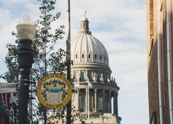 Cómo saber si un abogado domina la jurisprudencia del TJUE en interinos