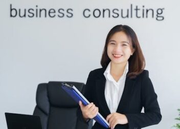 Honorarios por defensa de interinos en procesos europeos