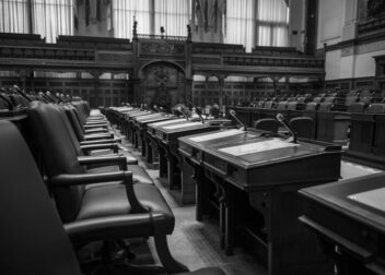 Coste de abogado para interinos en procesos de negociación