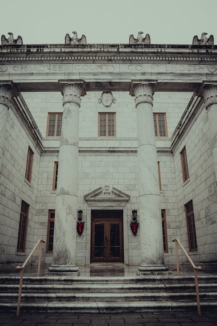 Cómo elegir abogado para interinos en Cantabria evitando riesgos