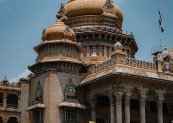 Abogado para interinos en Castilla y León: cómo evaluar opciones legales