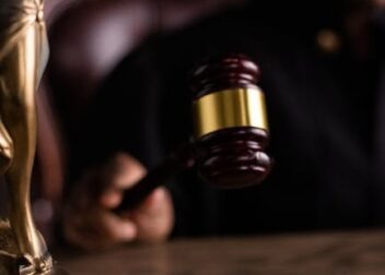 Precio de abogado para interinos en procedimientos judiciales especializados