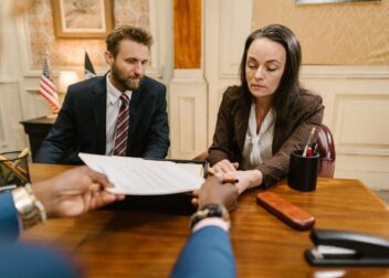 Coste de abogado para interinos en recursos contenciosos administrativos