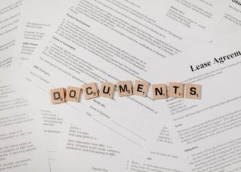 Cuánto cuesta presentar alegaciones siendo interino con abogado