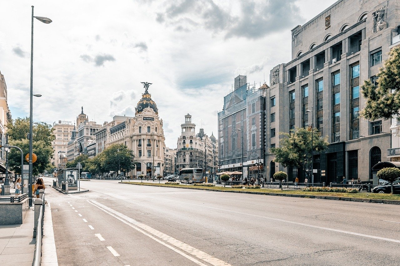 Guía práctica para presentar alegaciones contra multas ZBE en Madrid